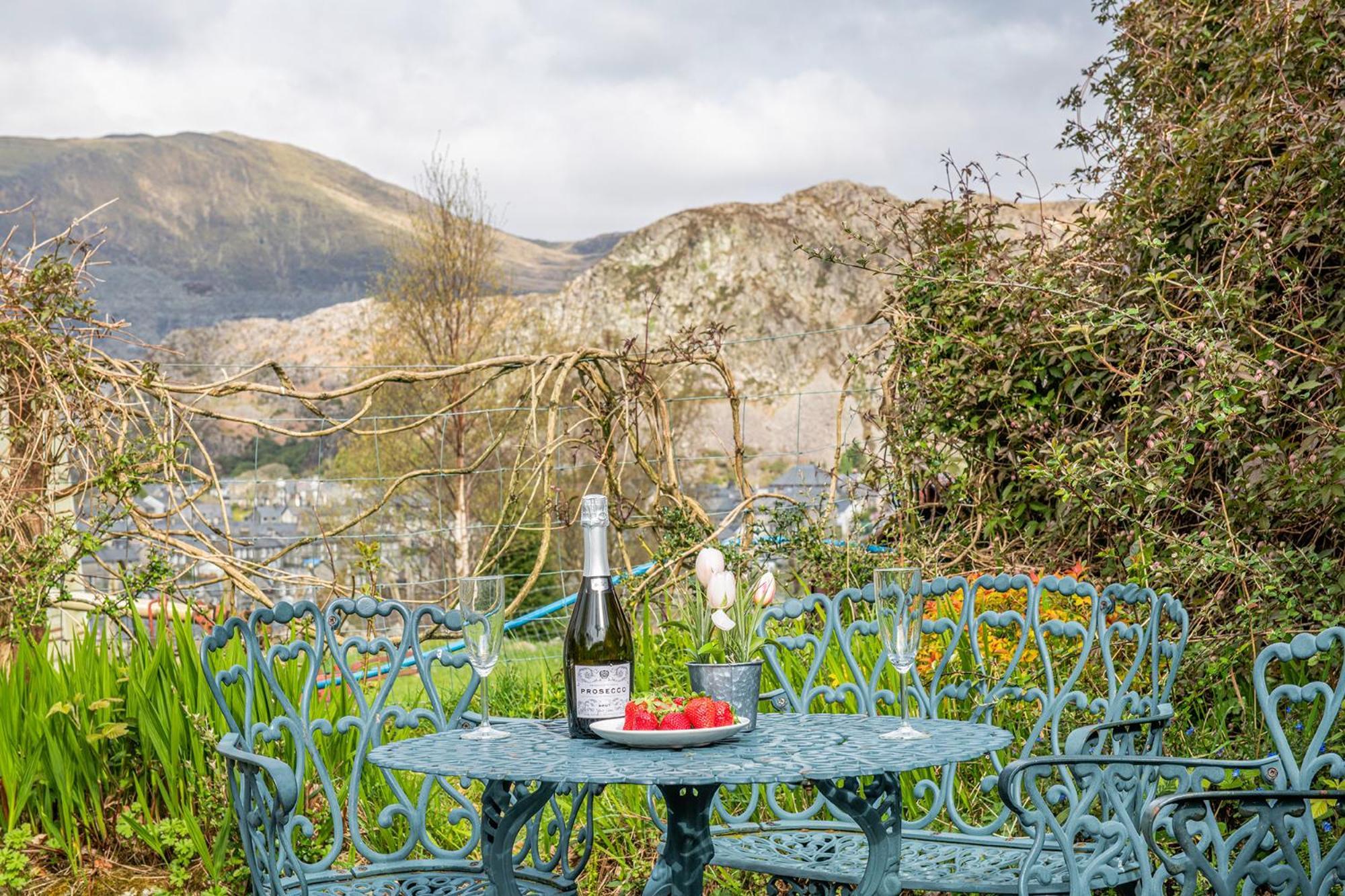 Pen-Y-Bryn Cottage Blaenau Ffestiniog Esterno foto
